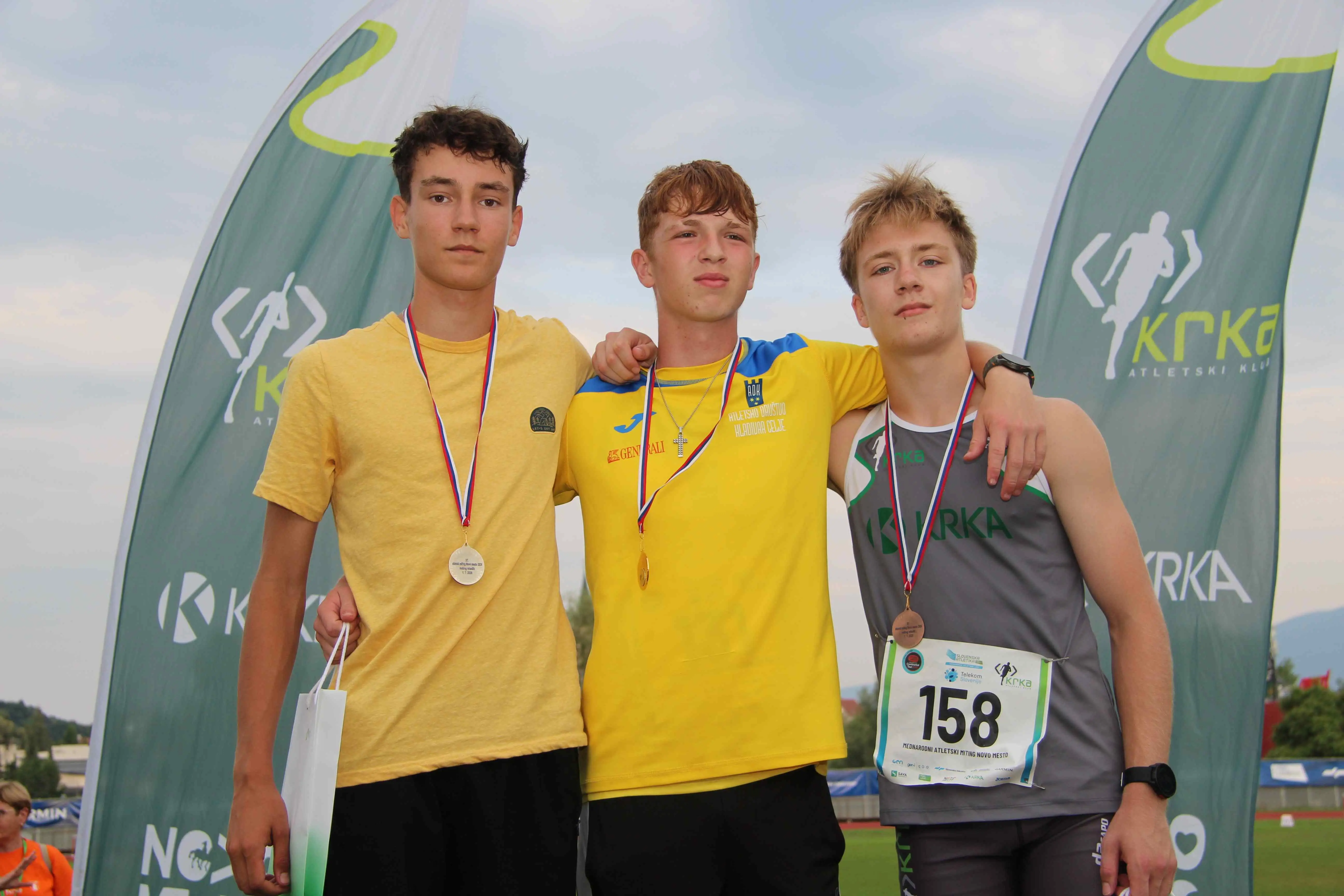 51783098267pionirji U16 600 m.webp-atletskimiting-nm.si